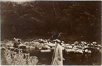 Beatrice Chase: A postcard from Ms Chase with a photo and message (thanks to Patrick Wildgust) - front